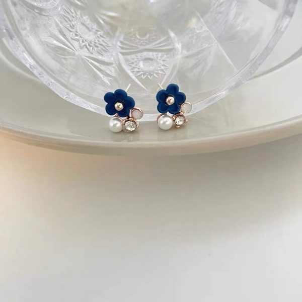 Faux Pearl Gemstones Blue Flower Stud Earrings