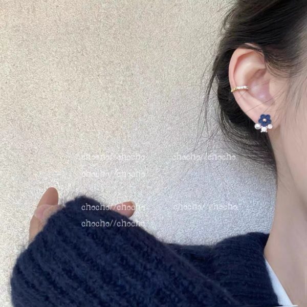Faux Pearl Gemstones Blue Flower Stud Earrings - Image 2