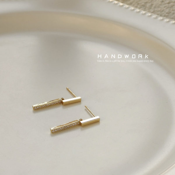 Cubic Zirconia Bar Dangle Stud Earrings - Image 6