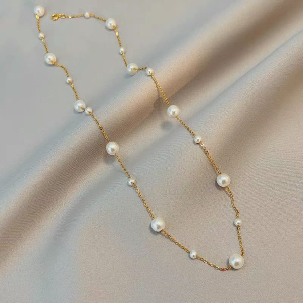 Faux Pearls on Gold Necklace - Image 2