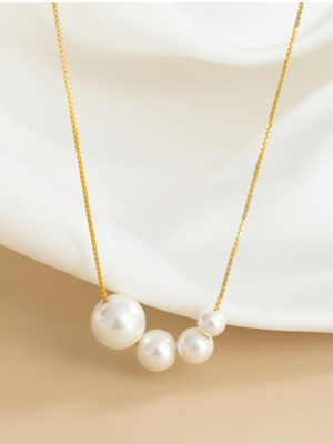 Stacking Faux Pearls Pendant Gold Necklace